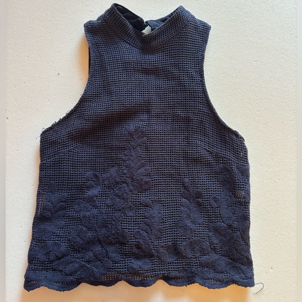 J.O.A. Women’s Navy Blue Top. 100% Cotton. Size Medium